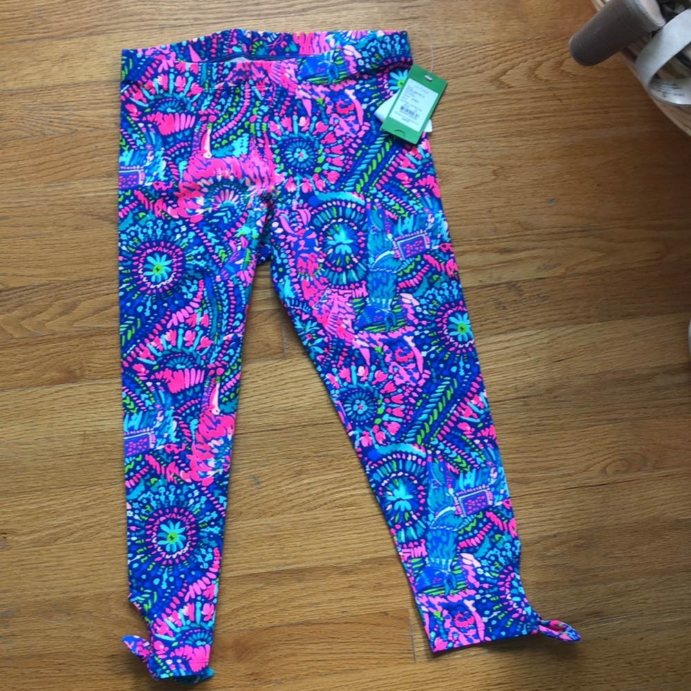 Lilly Pulitzer girls Xl Capri leggings - NEW